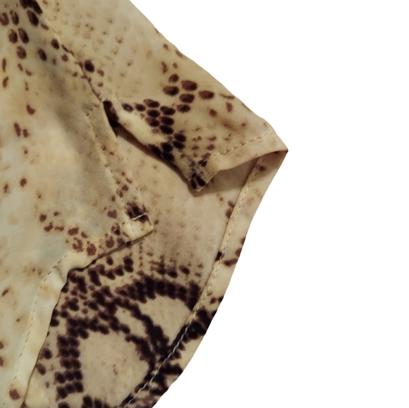 White House Black Market Snakeskin Print Silk Georgette Button Front Popover - Picture 9 of 16